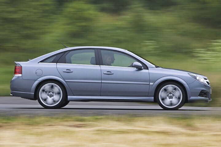 Opel Vectra GTS