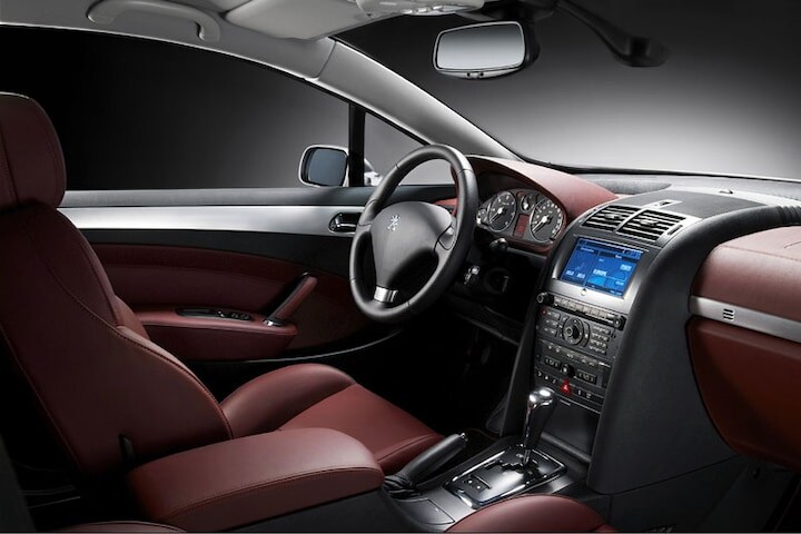 Peugeot 407 Coupé - interieur