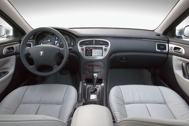 Peugeot 607 - interieur