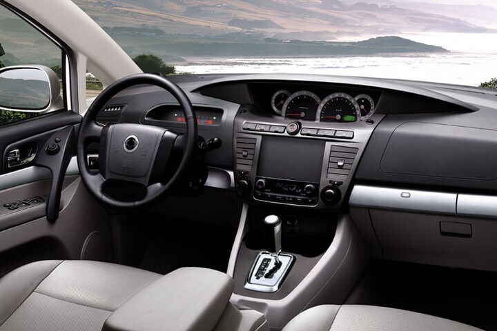 Ssang Yong Rodius - interieur