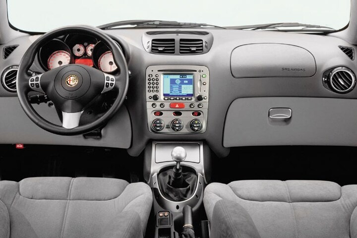 Alfa Romeo GT - interieur