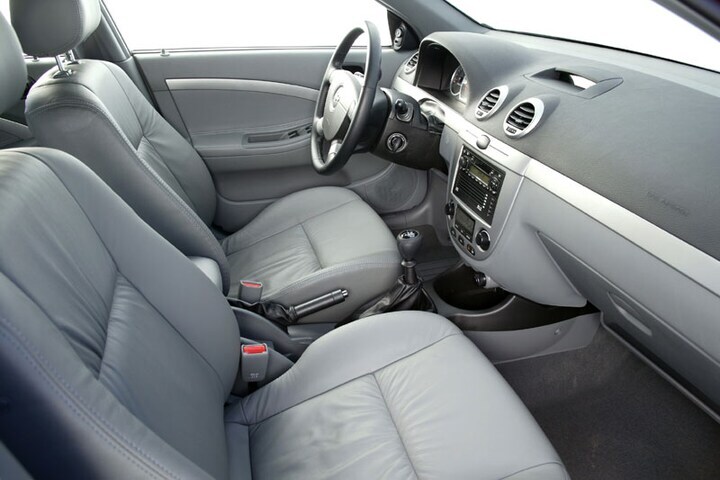 Chevrolet Lacetti - interieur