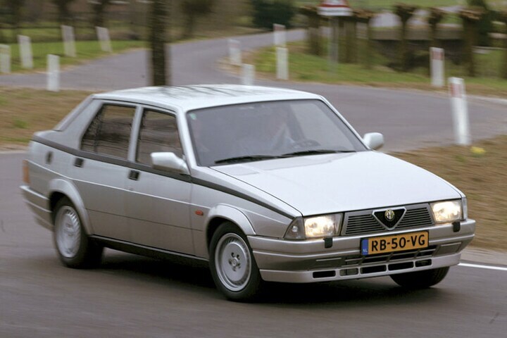Alfa Romeo 75