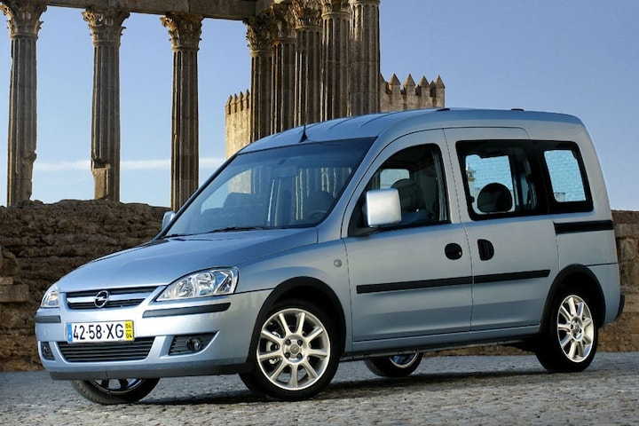 Opel Tour