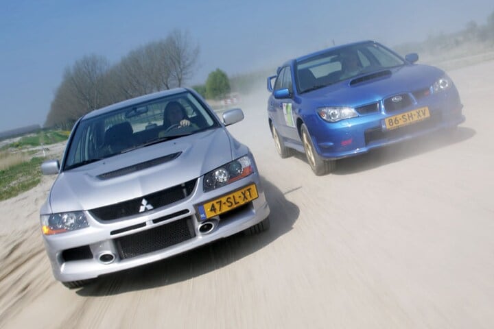 Mitsubishi Lancer Evo IX - Subaru Impreza STi