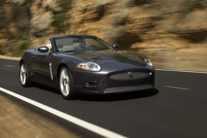 Jaguar XKR