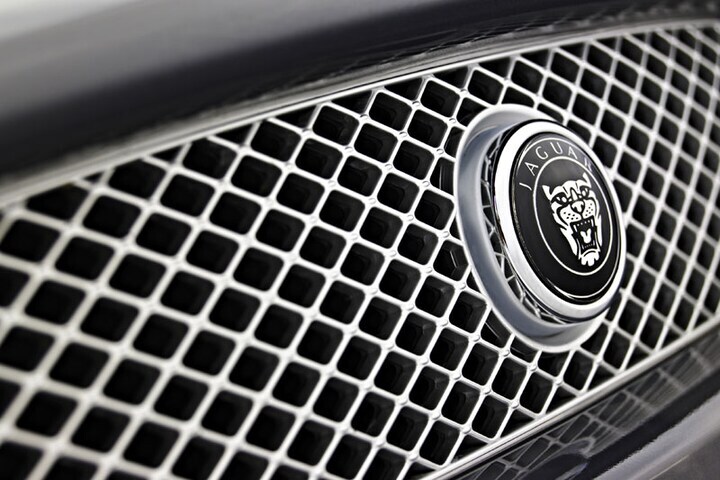 Jaguar XKR