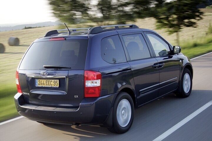 Kia Carnival
