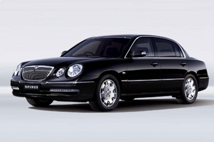 Kia Opirus