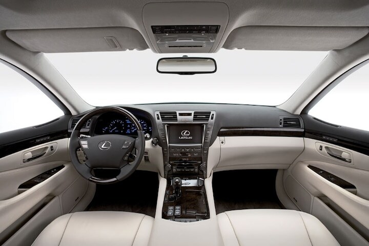 Lexus LS 460