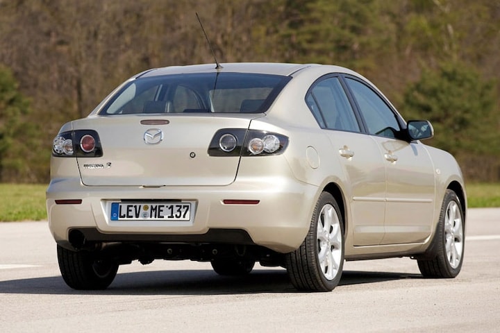 Mazda 3 Sedan