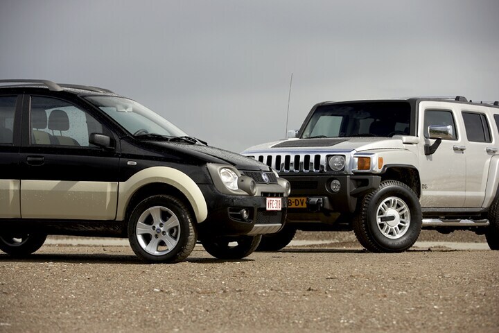 Hummer vs Fiat