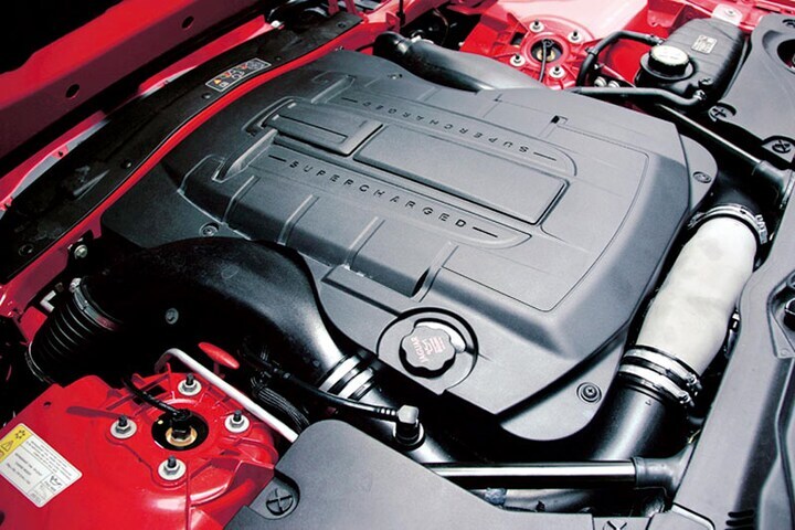 Jaguar XKR