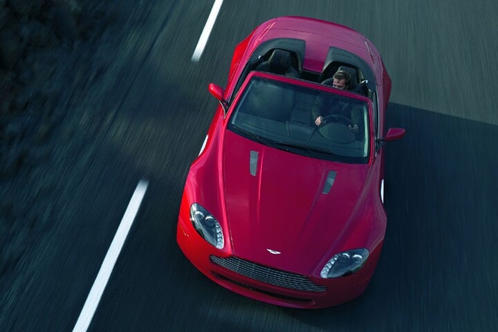 Aston Martin V8 Vantage Roadster