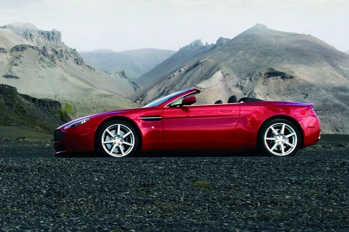 Aston Martin V8 Vantage Roadster
