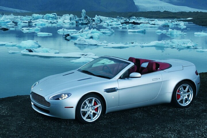 Aston Martin V8 Vantage Roadster