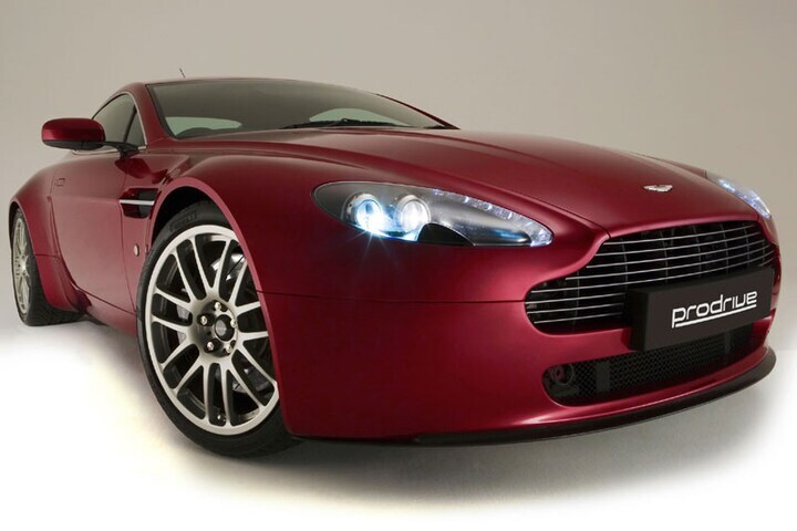 Prodrive Aston Martin V8 Vantage
