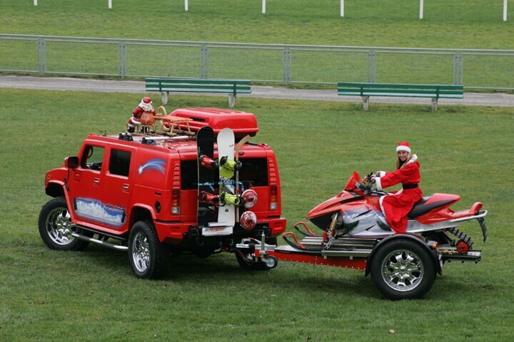 Weihnachts-Hummer H2