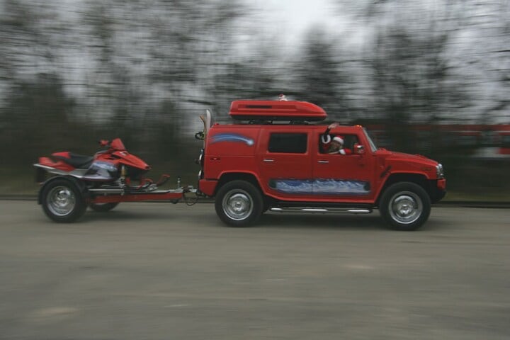 Weihnachts-Hummer H2