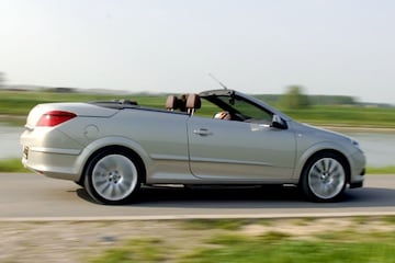 Opel Astra TwinTop 2.0 T Cosmo