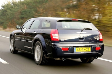 Chrysler 300C Touring 3.0 CRD