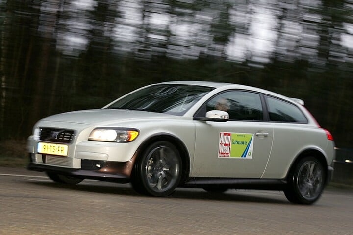 Volvo C30 T5