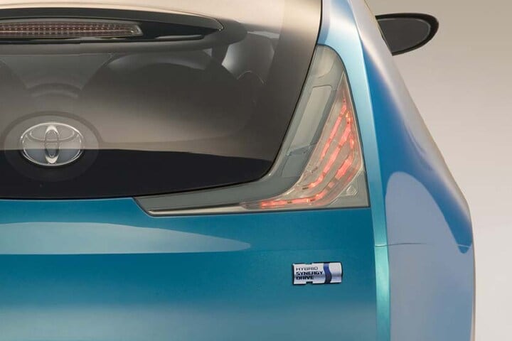 Toyota Hybrid X