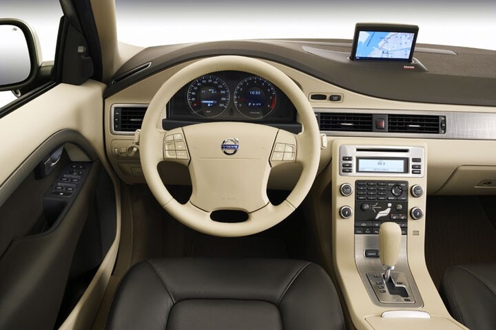 Volvo XC70
