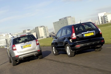 Honda CR-V - Chevrolet Captiva