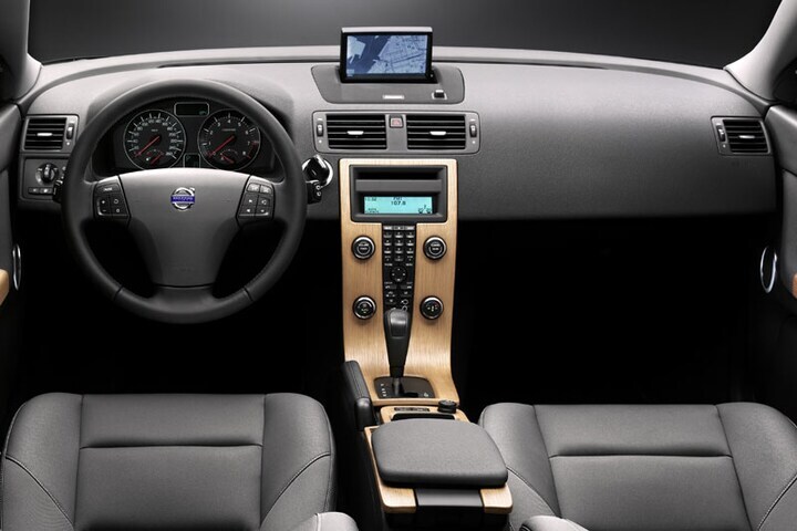 Volvo S40