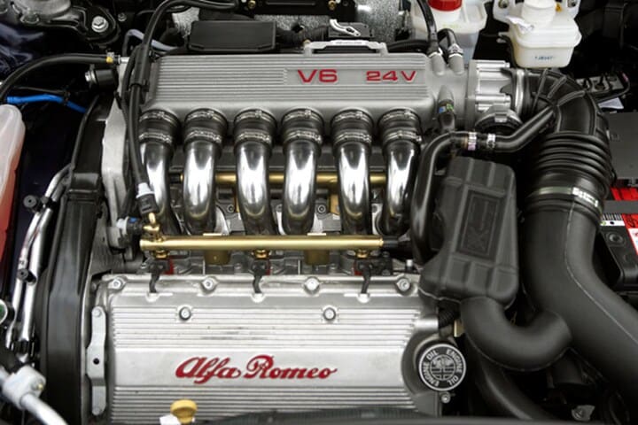 Alfa Romeo GT 3.2 V6 Distinctive