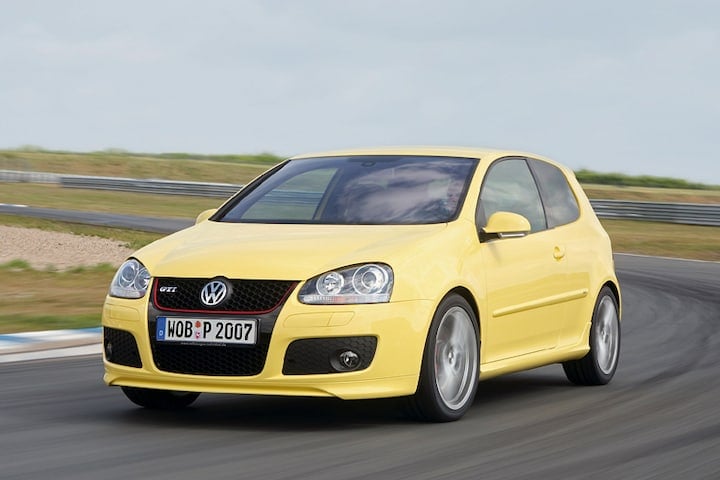 Volkswagen Golf GTI Pirelli