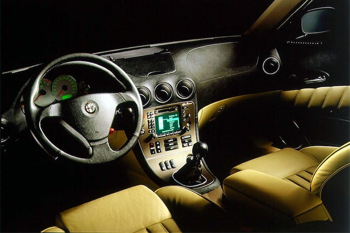 Alfa Romeo 166