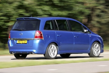 Opel Zafira OPC