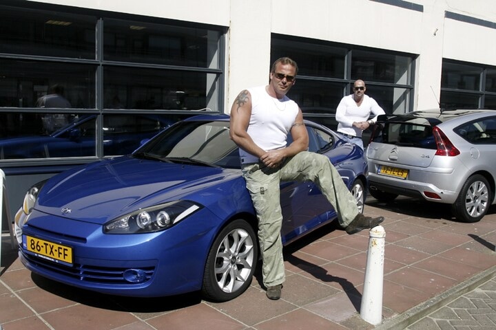 Hyundai Coupé 2.7 V6-Citroën C4 Coupé 2.0 16v VTS