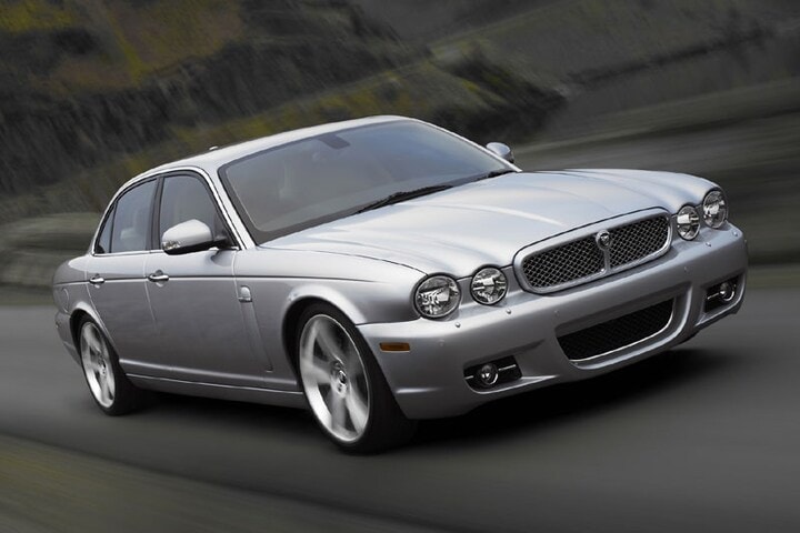 Jaguar XJ