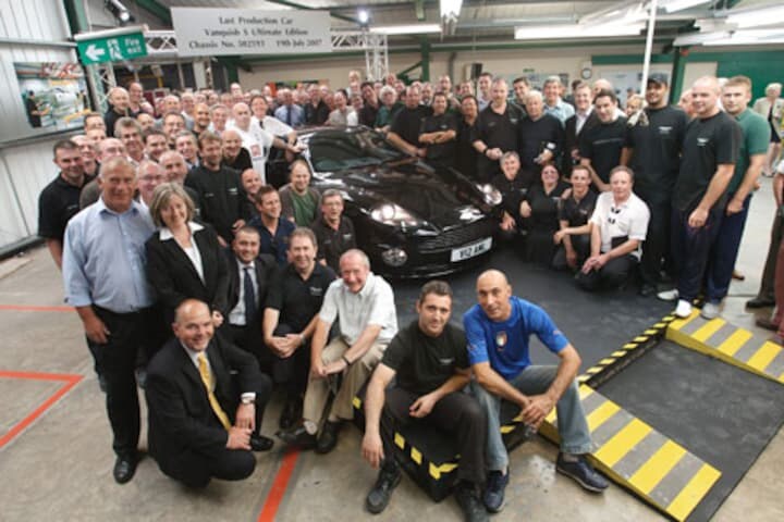 Laatste Aston Martin uit Newport Pagnall