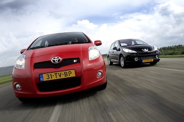 Peugeot 207 1.6 VTI-Toyota Yaris 1.8 TS