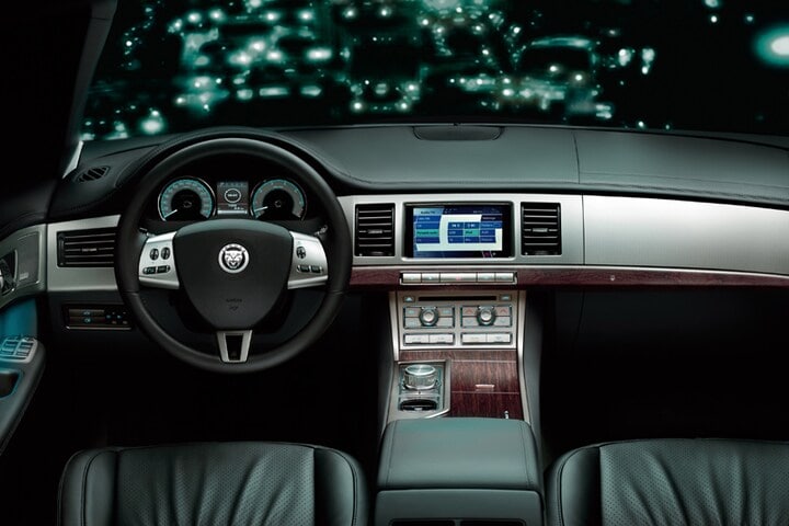 Jaguar XF