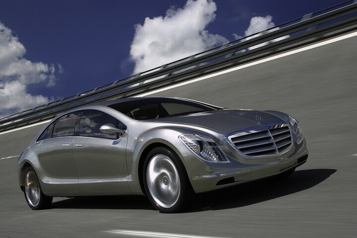 Mercedes F700