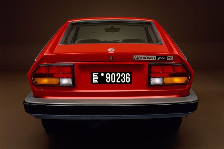 Alfa Romeo GTV