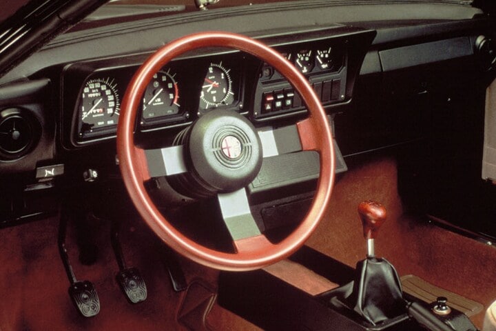 Alfa Romeo GTV