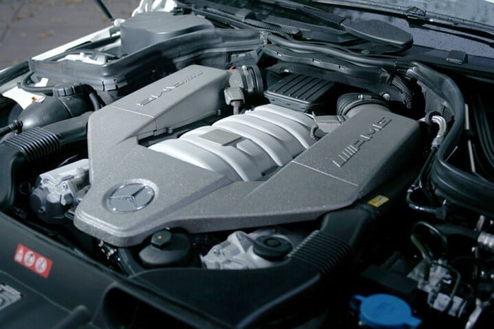 Mercedes-Benz C 63 AMG