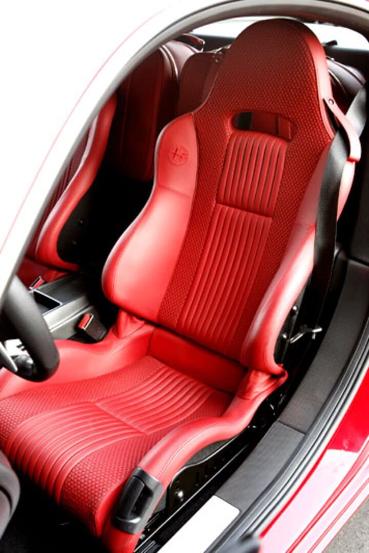Alfa Romeo 8C Competizione