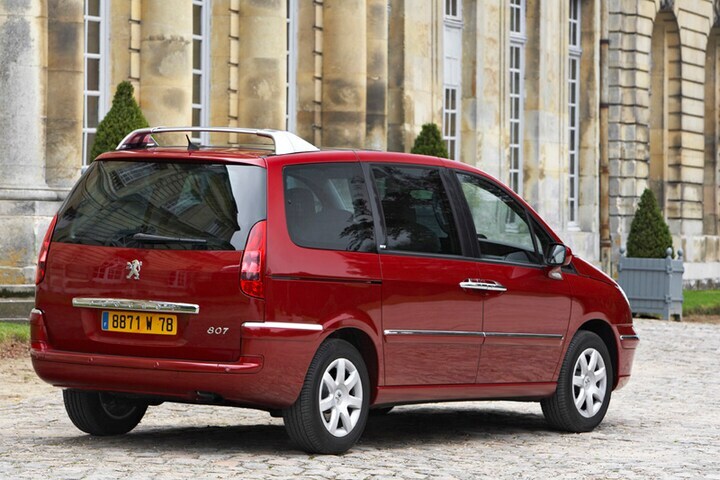 Peugeot 807
