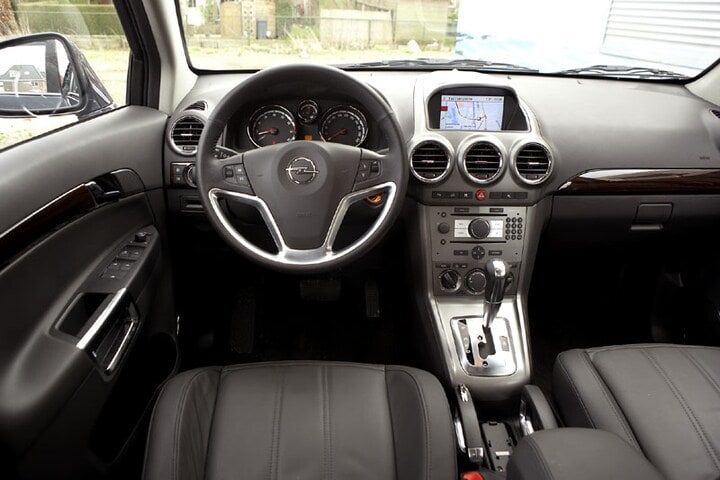 Opel Antara 3.2 V6 Cosmo