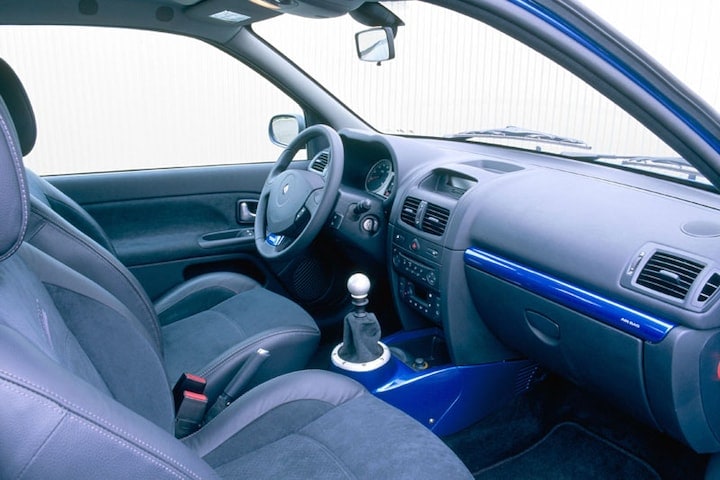 Renault Clio Sport V6