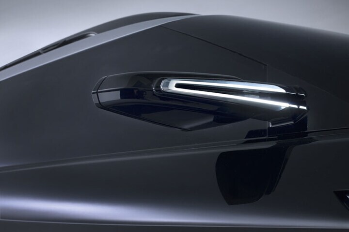 Land Rover LRX Concept