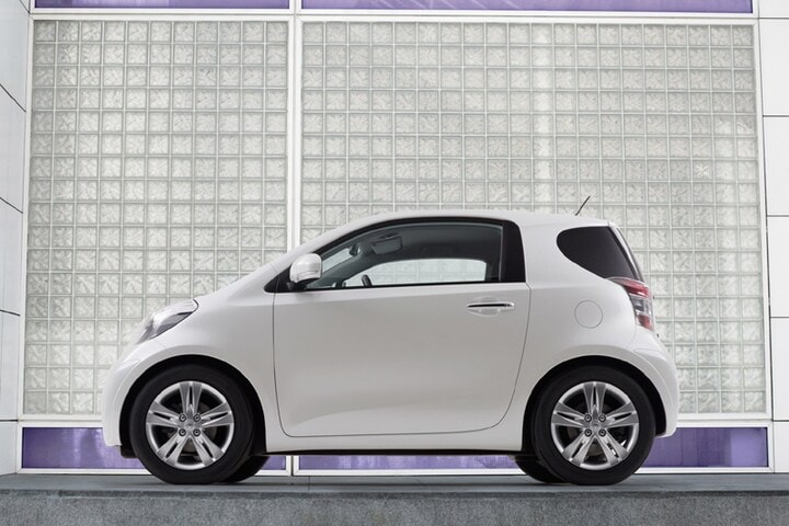 Toyota iQ
