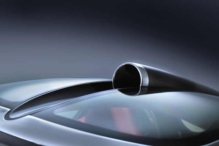 Spyker C8 Aileron